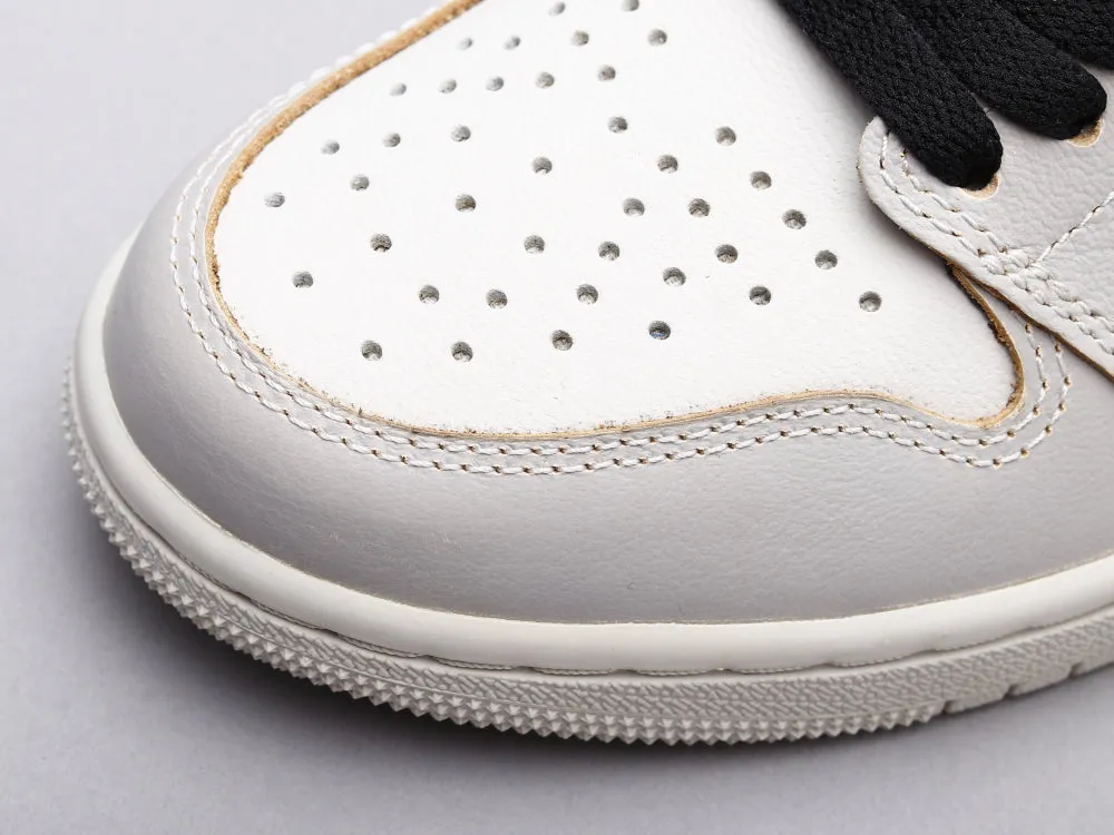 CE - AJ1 gray and white scratch shoes for women