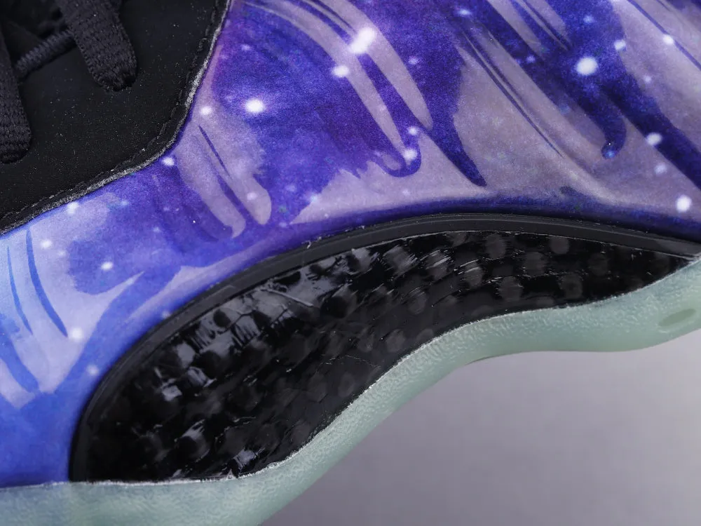 CE - NKE Hardaway Foam Galaxy Star Spray 1.0