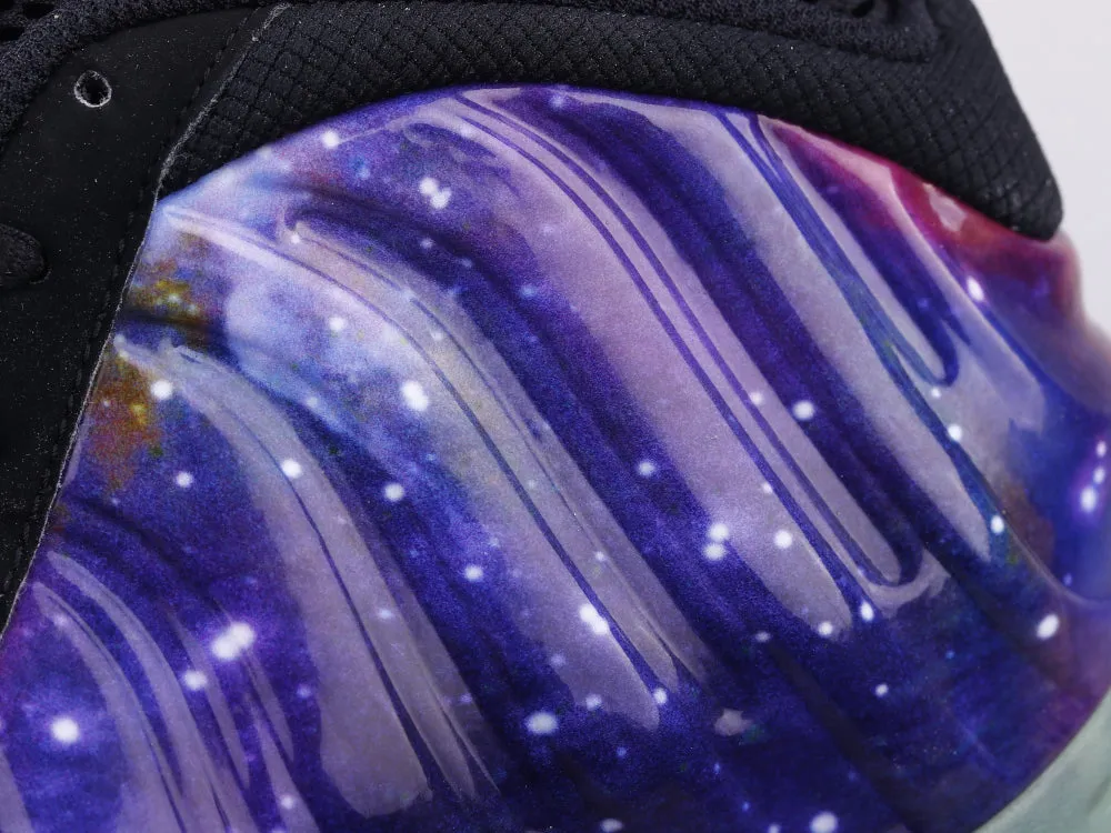 CE - NKE Hardaway Foam Galaxy Star Spray 1.0