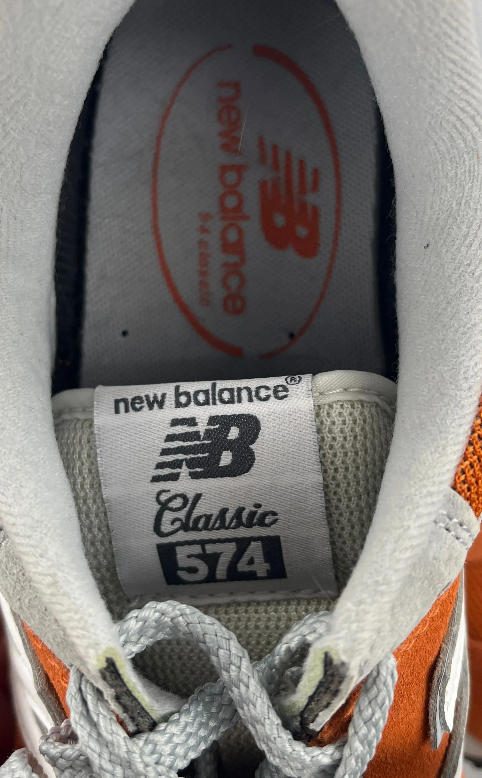 New Balance Men's 574 Classics Orange Grey White Suede Sneakers Size 10.5 NWOB