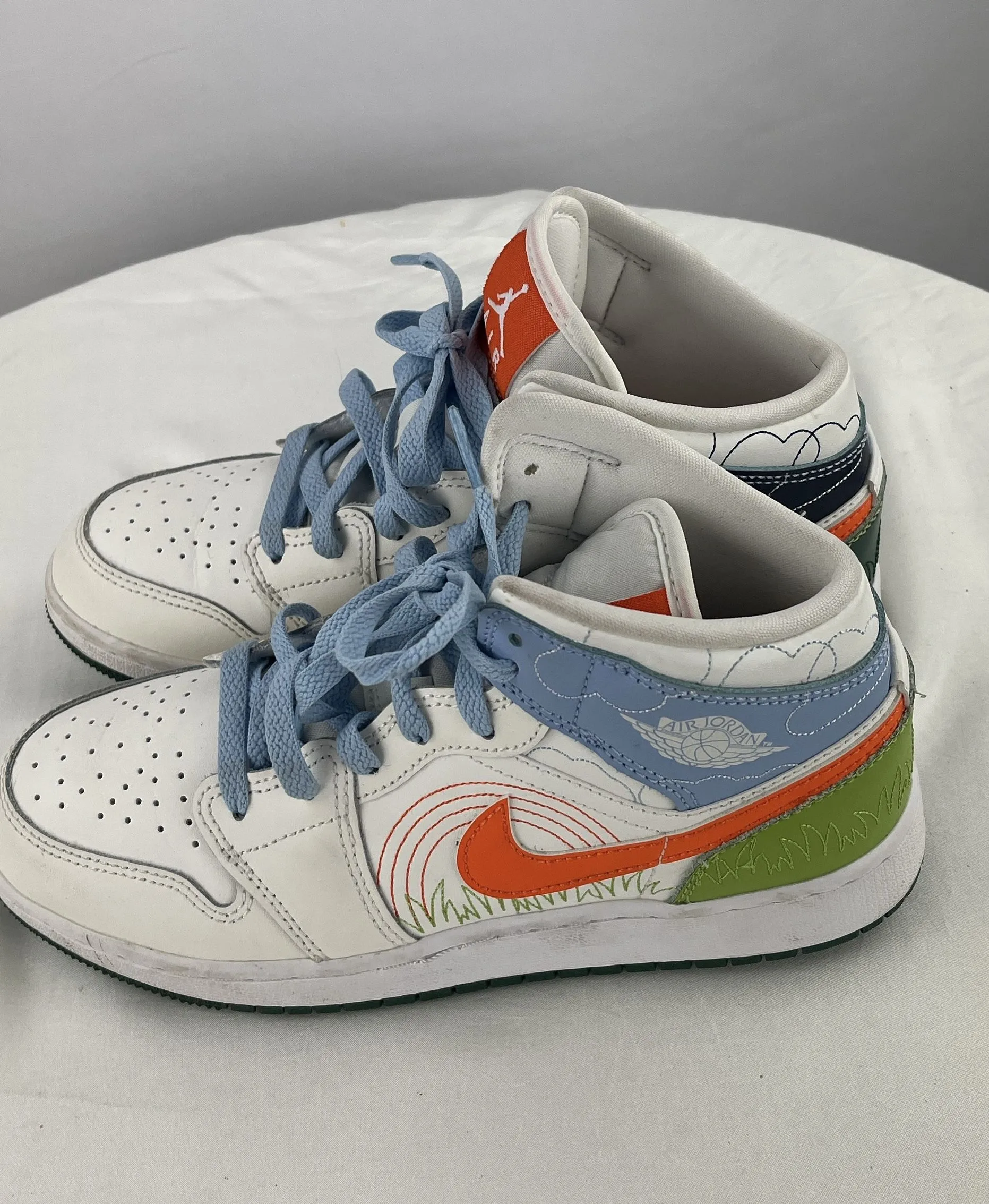 Nike Air Jordan 1 Stitch White Floral Sneaker Athletic Shoe Unisex Kids 5