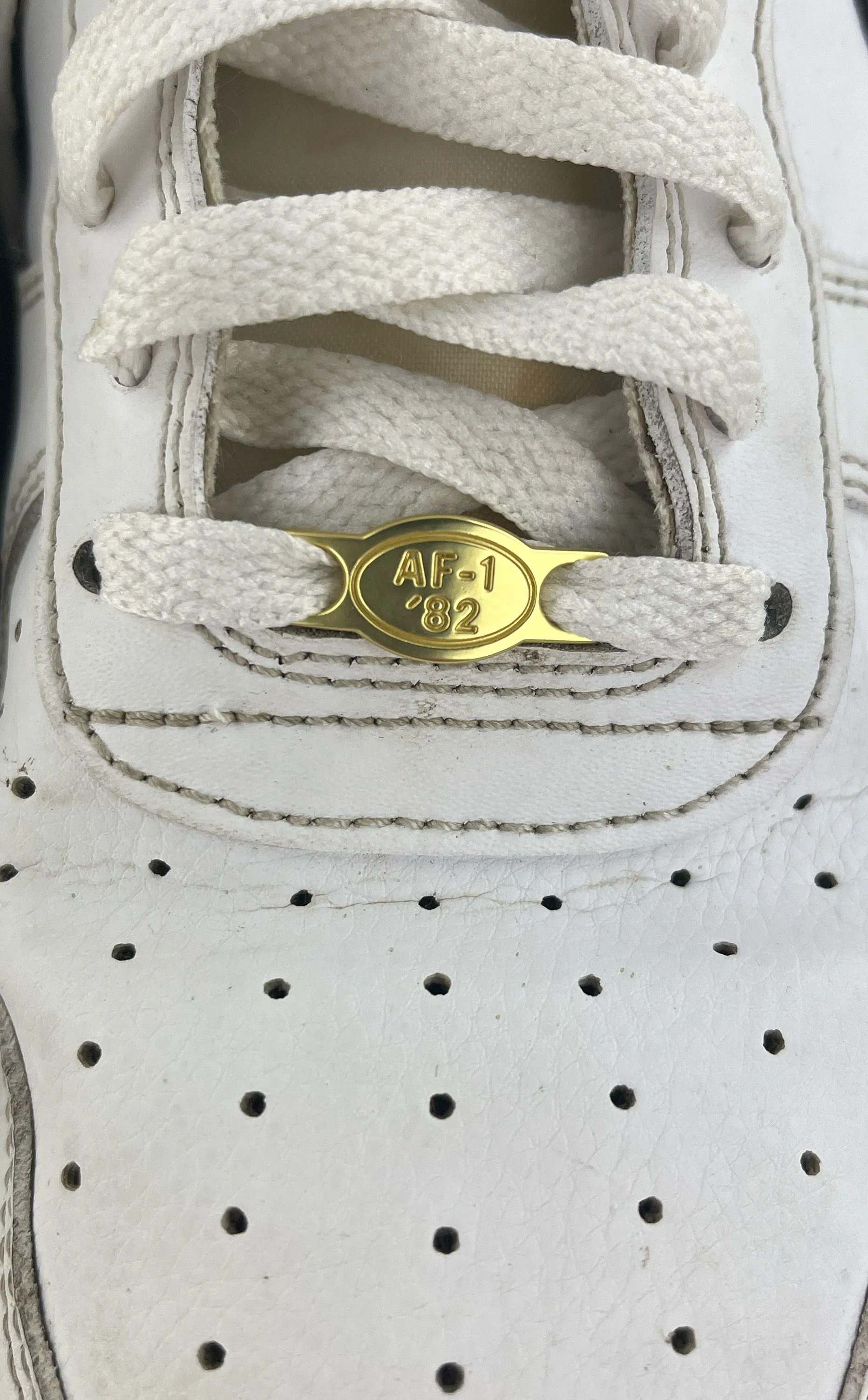 NIKE Men's Air Force 1 07 LV8 40th Anniversary White/Black 2022 Size 11